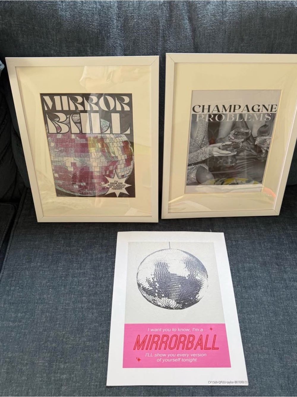 Taylor Swift Framed Prints